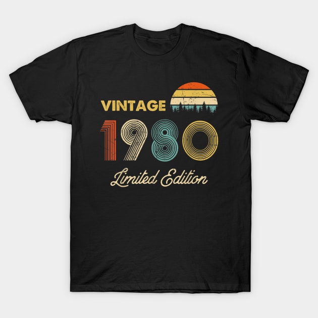 Vintage 1980 Made in 1980 40th birthday 40 years old Gift T-Shirt by sousougaricas